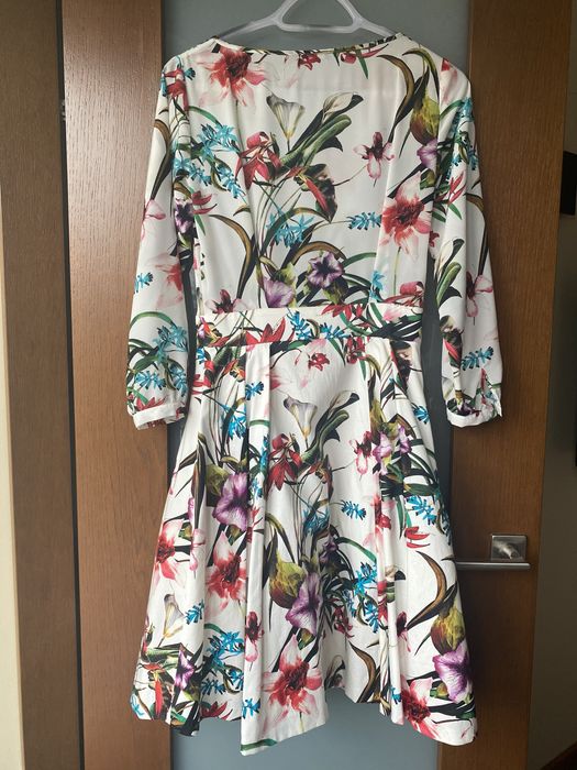 Sukienka Simple 34