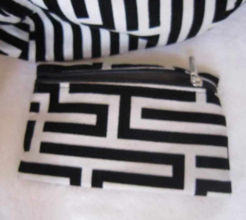 Mala Preto e Branca - Helius - Muito elegante