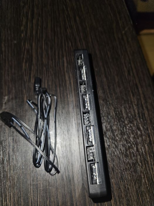 Разветвитель / Хаб кулеров PCcooler ARGB (5V 3pin) + PWM (4pin)
