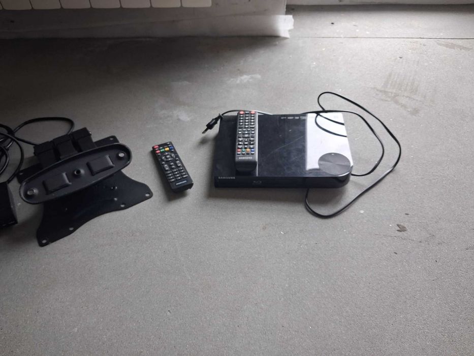 Telewizor plus DVD