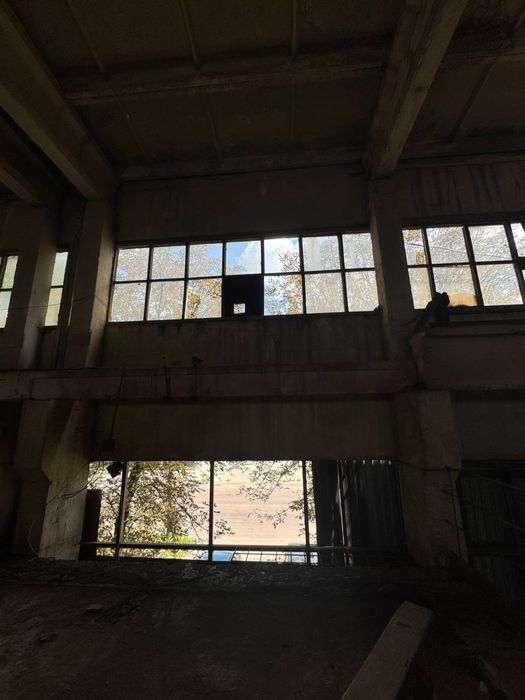 Продаж складу на промисловій вулиці