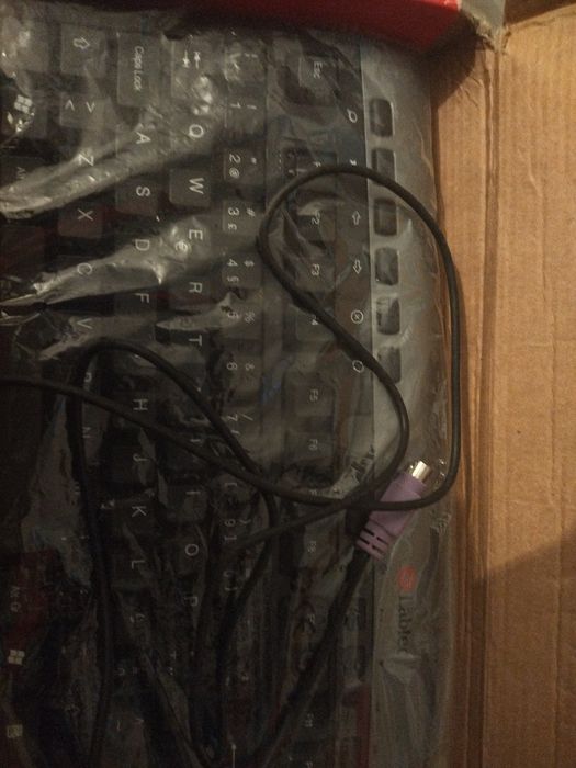 Selling Labtec Keyboard for PC (new)64552106371969120