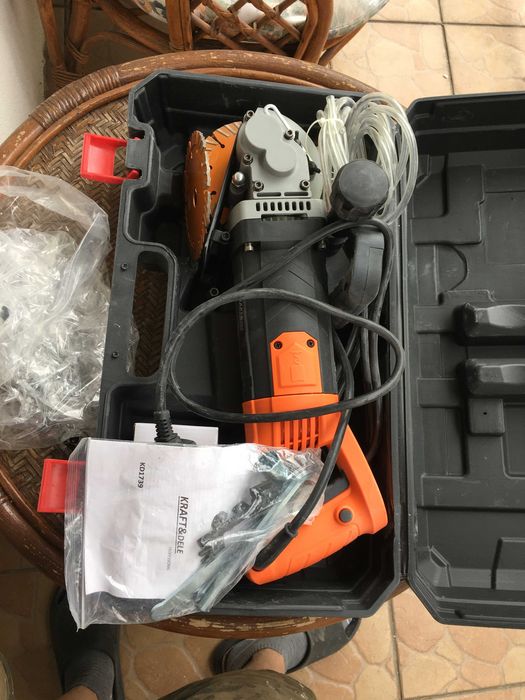 Bruzdownica elektryczna KD1739 KRAFT&DELE