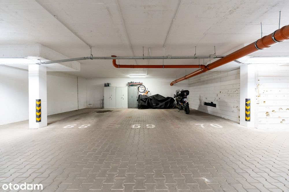 Strzeszyn, 2 pokoje z niezależną kuchnią, winda, blok z 2019 r.