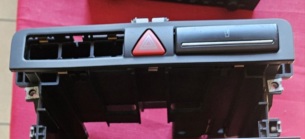 Audi a3 8p kosz ramka, cupholder