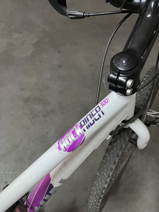 Bicicleta Rockrider 300 roda 26 com oferta acessórios