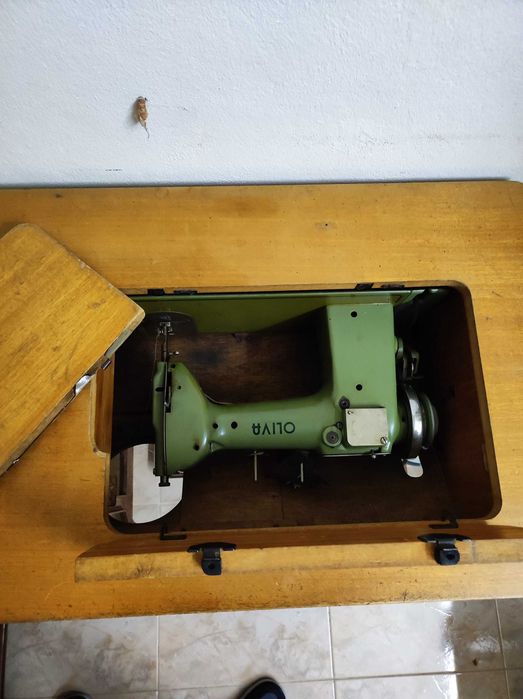 Várias peças móveis 30