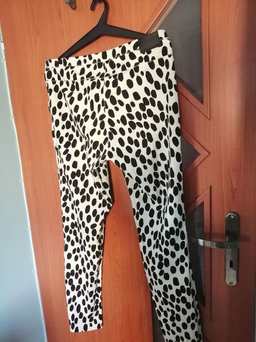 Spodnie damskie rozmiar 42