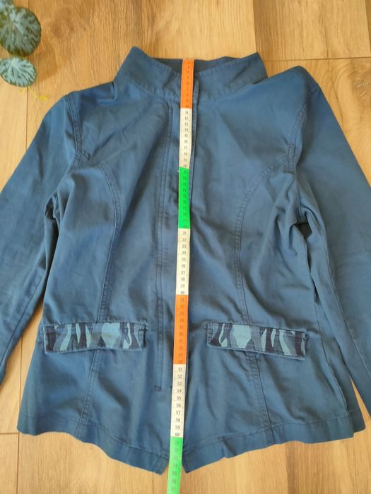 Lekka kurtka damska Adidas Neo, rozmiar L