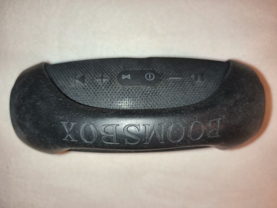 Coluna de som Boomsbox com bluetooth em muito bom estado