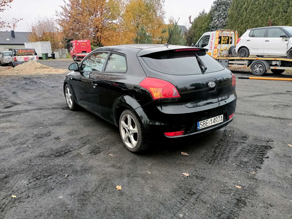 Kia Ceed 2.0CRDI 140km 07r