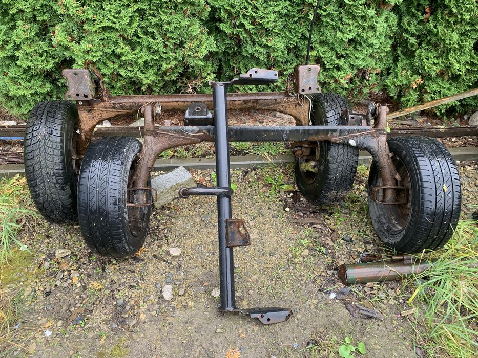 Tylna oś belka golf 2 (II) koła,  + opony