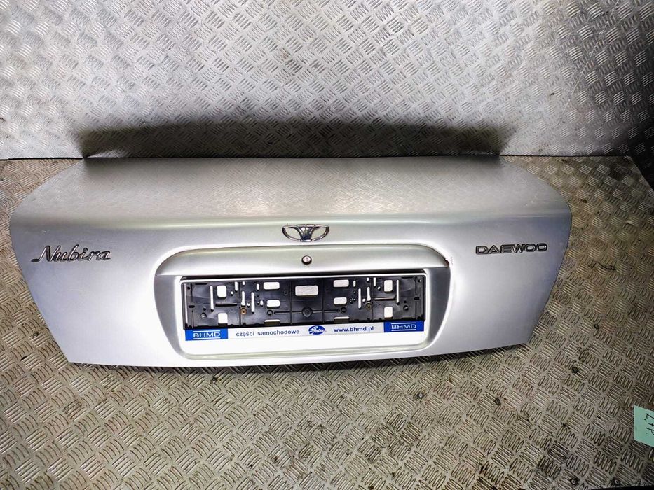 klapa pokrywa bagażnika nubira sedan