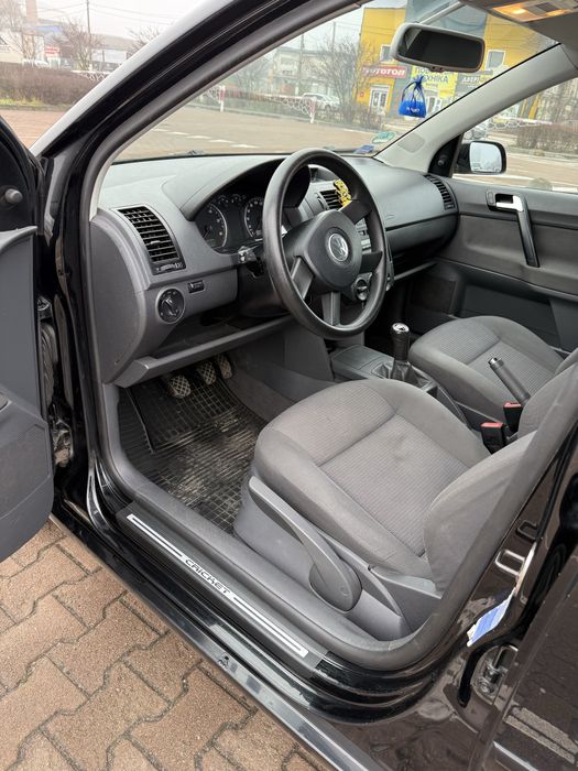 Volkswagen polo 1.2 2004рік