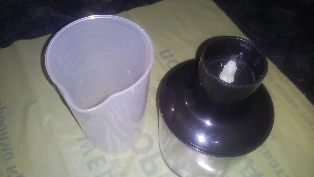 Продам Блендер в хорошем состоянии.