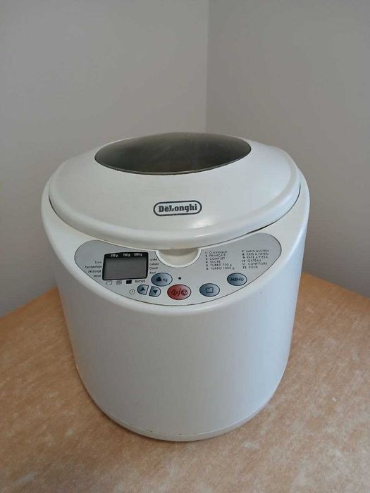 Хлібопічка DeLonghi робоча, в доброму стані