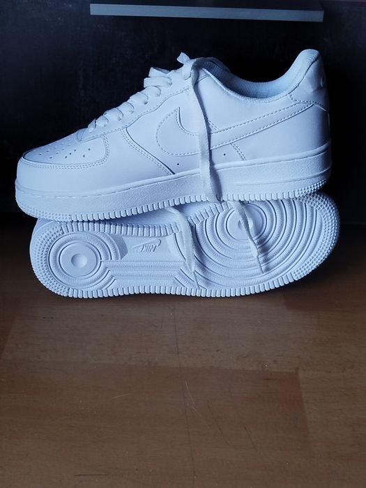 Białe nike air force 1 low - r. 42 - stan bardzo dobry