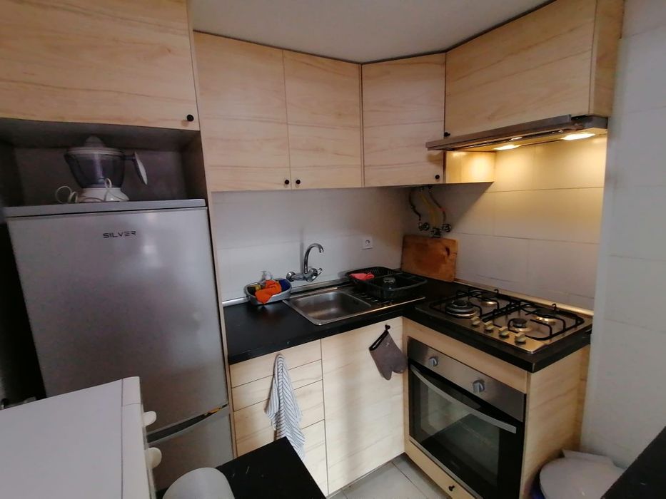 Apartamento T1+1 para alugar no centro de Almada
