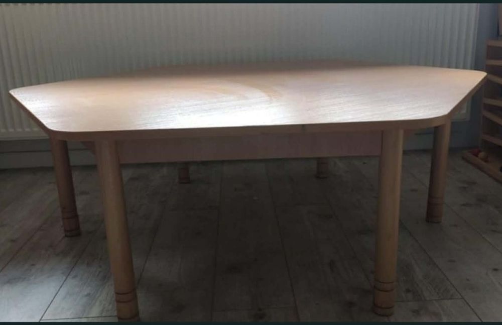 Stół 6 kątny, dla dzieci, Montessori.