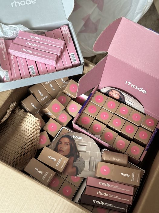 Rhode‼️ black friday ОРИГІНАЛ румʼяна,блиск,косметичка,олівець