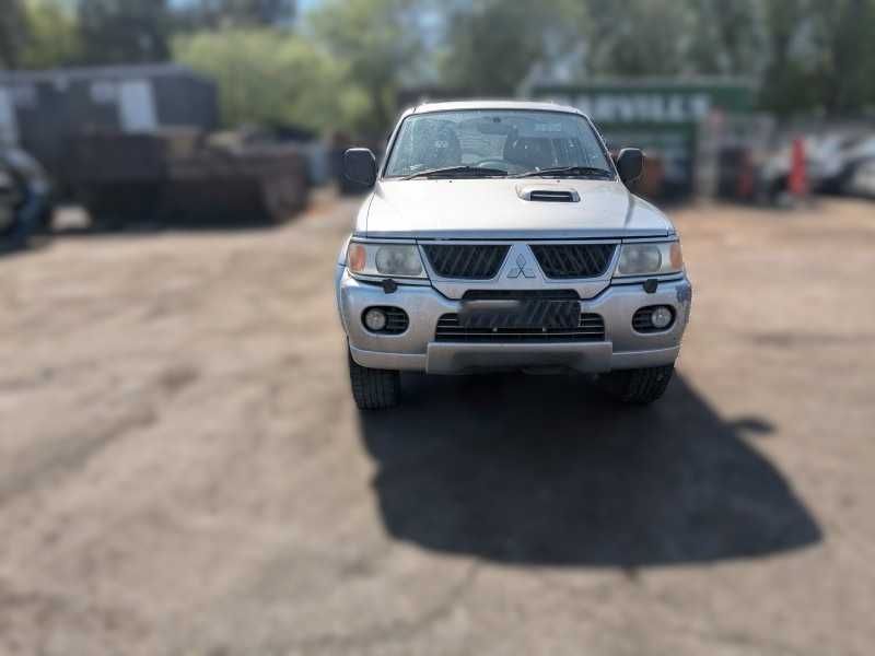 Mitsubishi Pajero Sport Wagon 2.5TD 2006 (para peças)