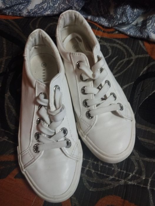Buty trampki  firmy Mohito r 36