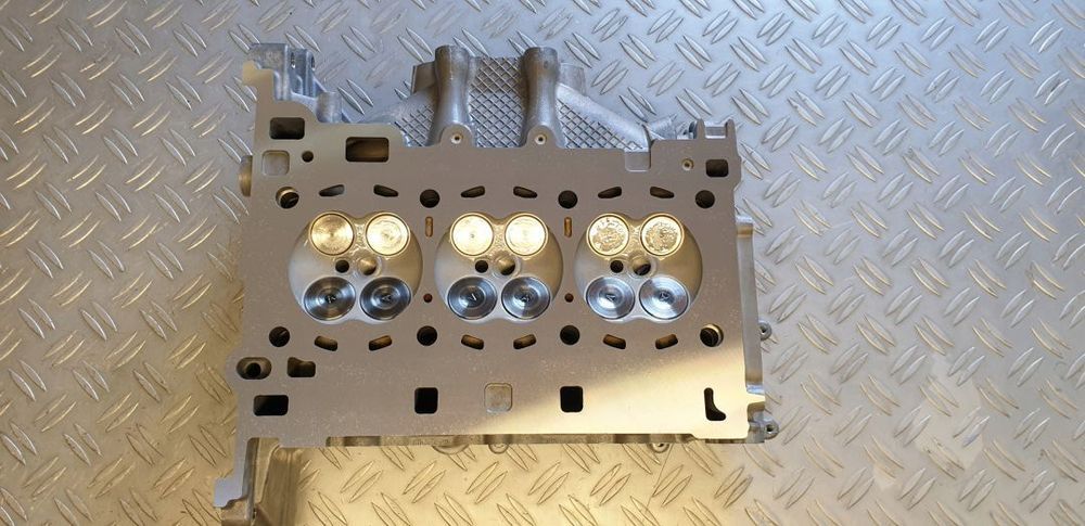głowica ford ecoboost 1.0 focus