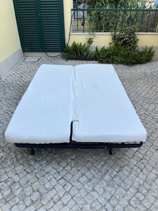 Sofá cama com colchão