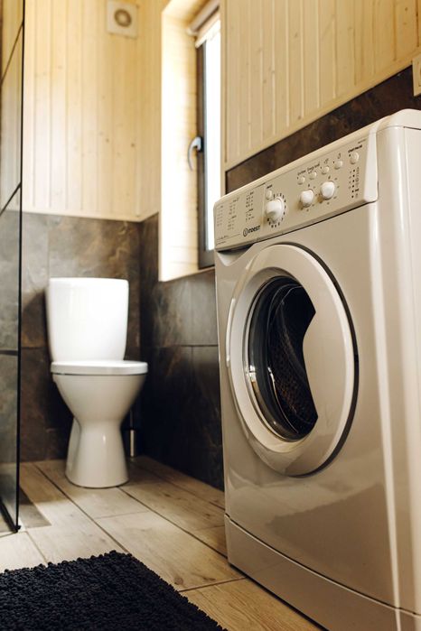 Продаю комплекс відпочинку 2 будинки+чан. Діючий бізнес оренди на добу