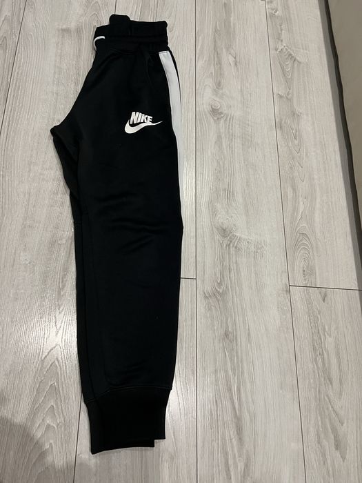Spodnie dresowe Nike XS