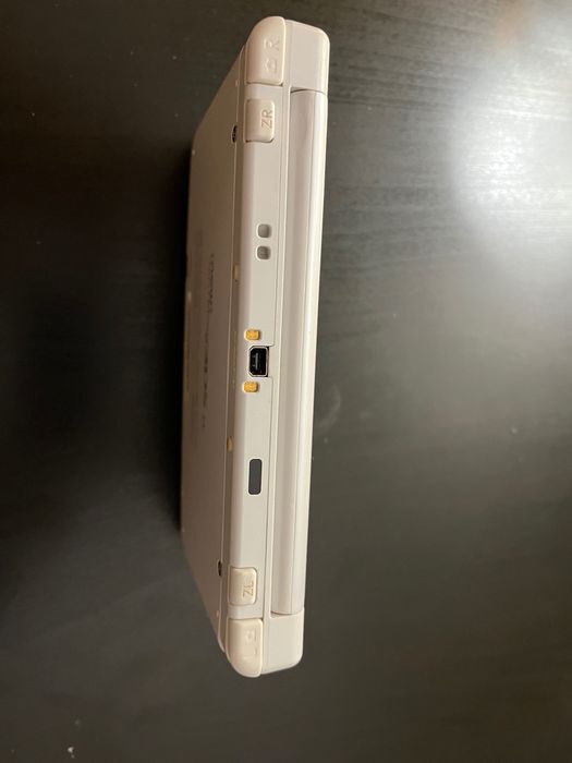 New Nintendo 3ds xl white