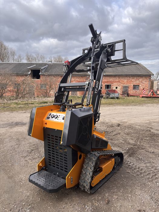 Skid steer zestaw  mini ładowarka gąsienicowa bobcat z osprzętem