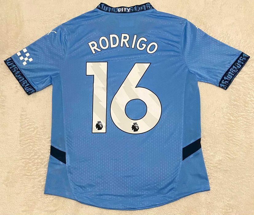 Camisola Principal Manchester City Football Club 2024/2025 RODRIGO 16
