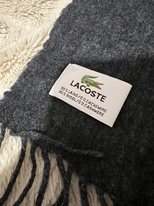 LACOSTE 95% шерсть 5% кашемір 161х25.5см чоловічий шарф шерстяний уніс
