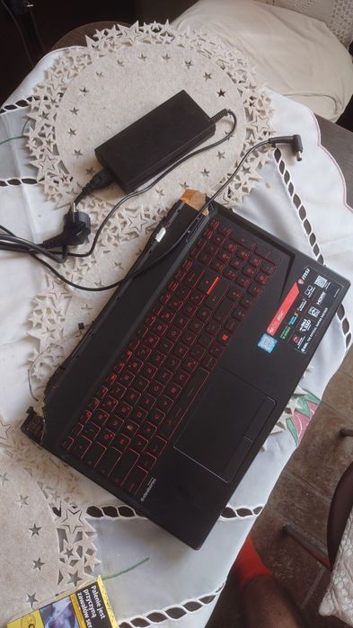 Laptop gaming MSI i7 8750H 500GB SSD gtx1650 4gb