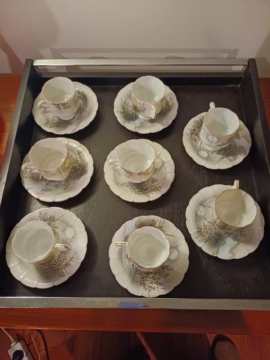 Serviço de Café em Porcelana Oriental