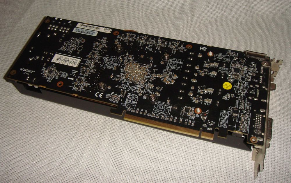 Видеокарта Оперативка SSD M2 жесткий диск Мост Crossfire