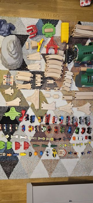 Pociąg drewniany (Brio, ikea,)