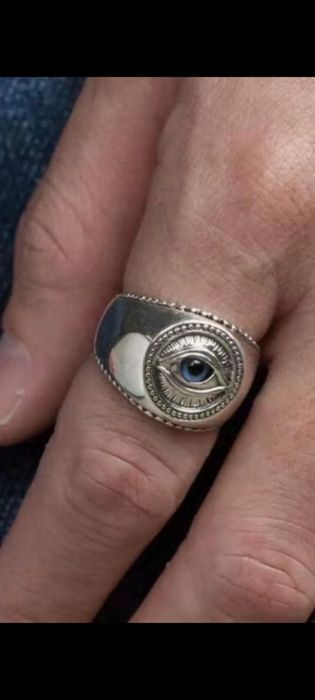 Męski sygnet oko nowość 2026