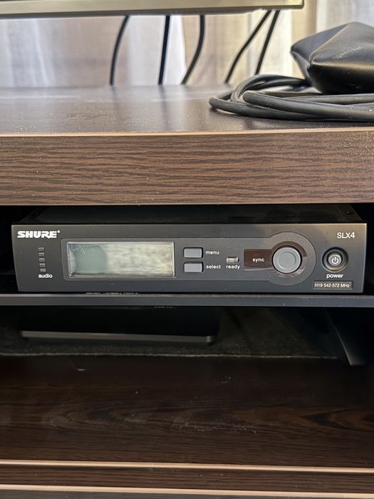 Бездротовий мікрофон SHURE KSM11 на базі SHURE SLX4