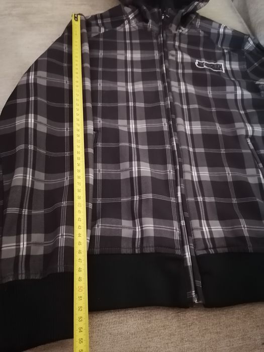 Куртка курточка ветровка демисезонная на флисе