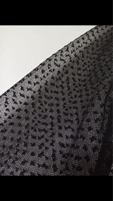 Czarna sukienka z siateczka