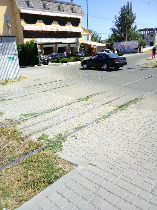 Продам место на крытой охраняемой стоянке,