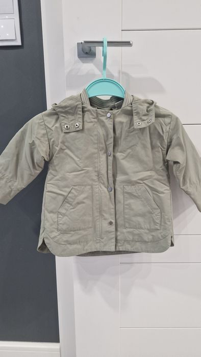 Parka ZARA 98 kolor khaki,  cudny płaszczyk wiosenny