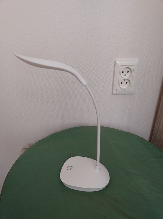 Лампа, ночник, нічник, настільна лампа