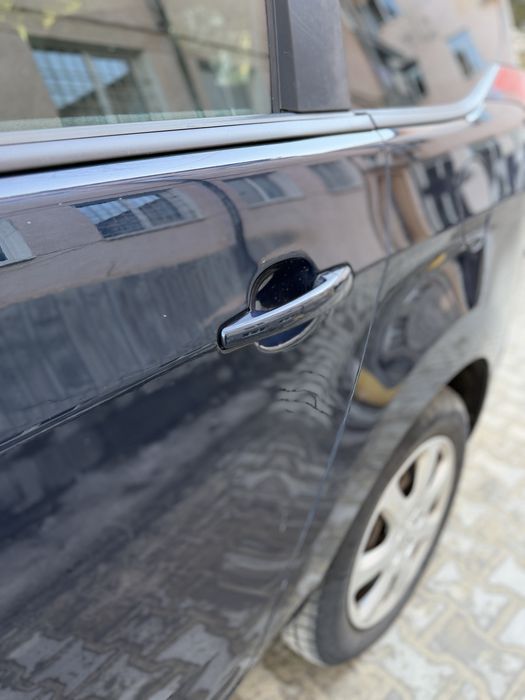 Пежо 5008 - 7 Мість