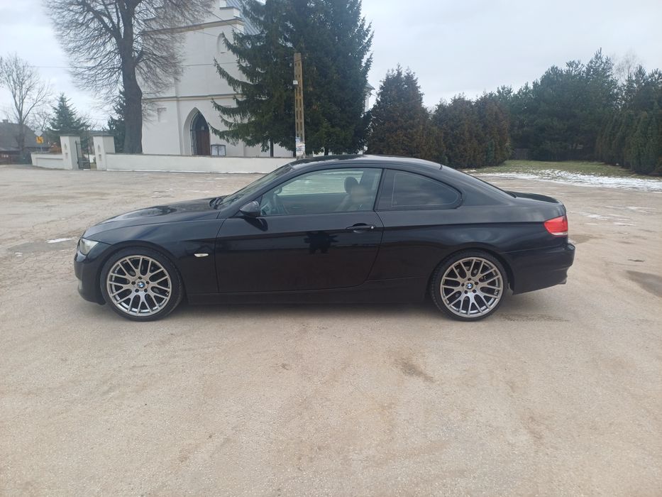 Sprzedam BMW E92 320d