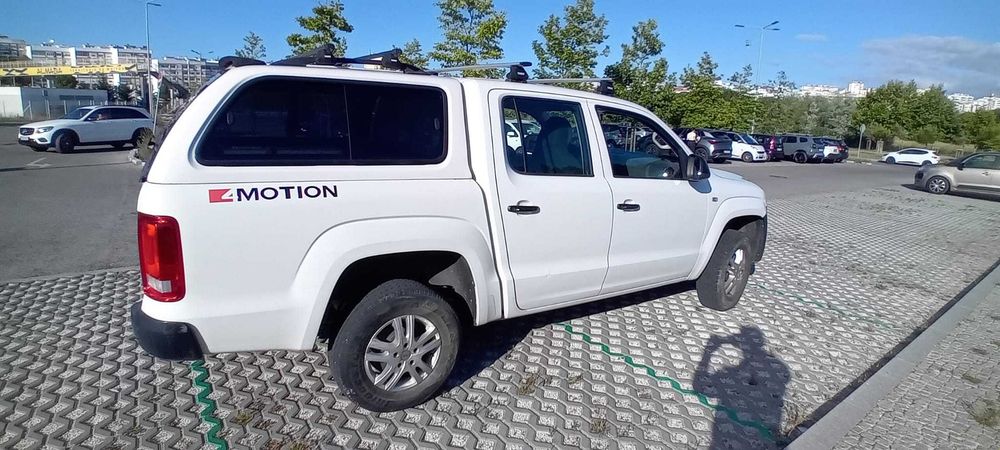 VW Amarok 2.0 TDI 4Motion (2015) – 3 Lugares – Nunca fez TT – Extras