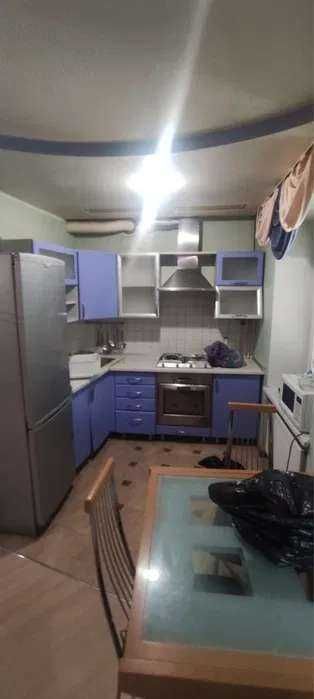 Здам 3 кімн. квартиру,м. Бот. Сад