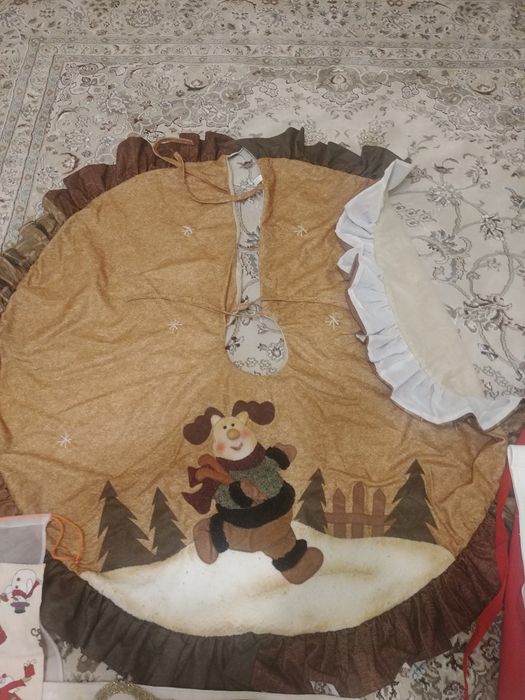 Лот Різдво під ялинку килимок чобіток салфетки фартух вишита картина